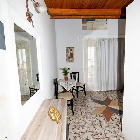 公寓式酒店 甜心一室公寓酒店 Kamári