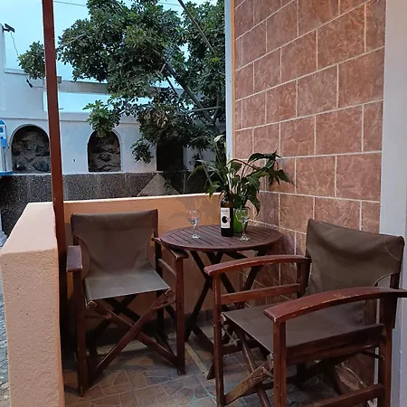 甜心一室公寓酒店 Kamári