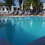 Sweet Heart 4* Kamari (Santorini)